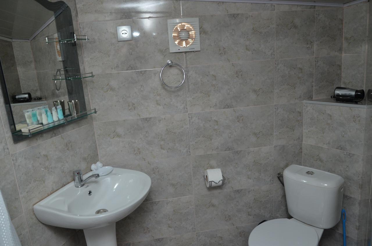 Guest House Uta Tiflis Dış mekan fotoğraf