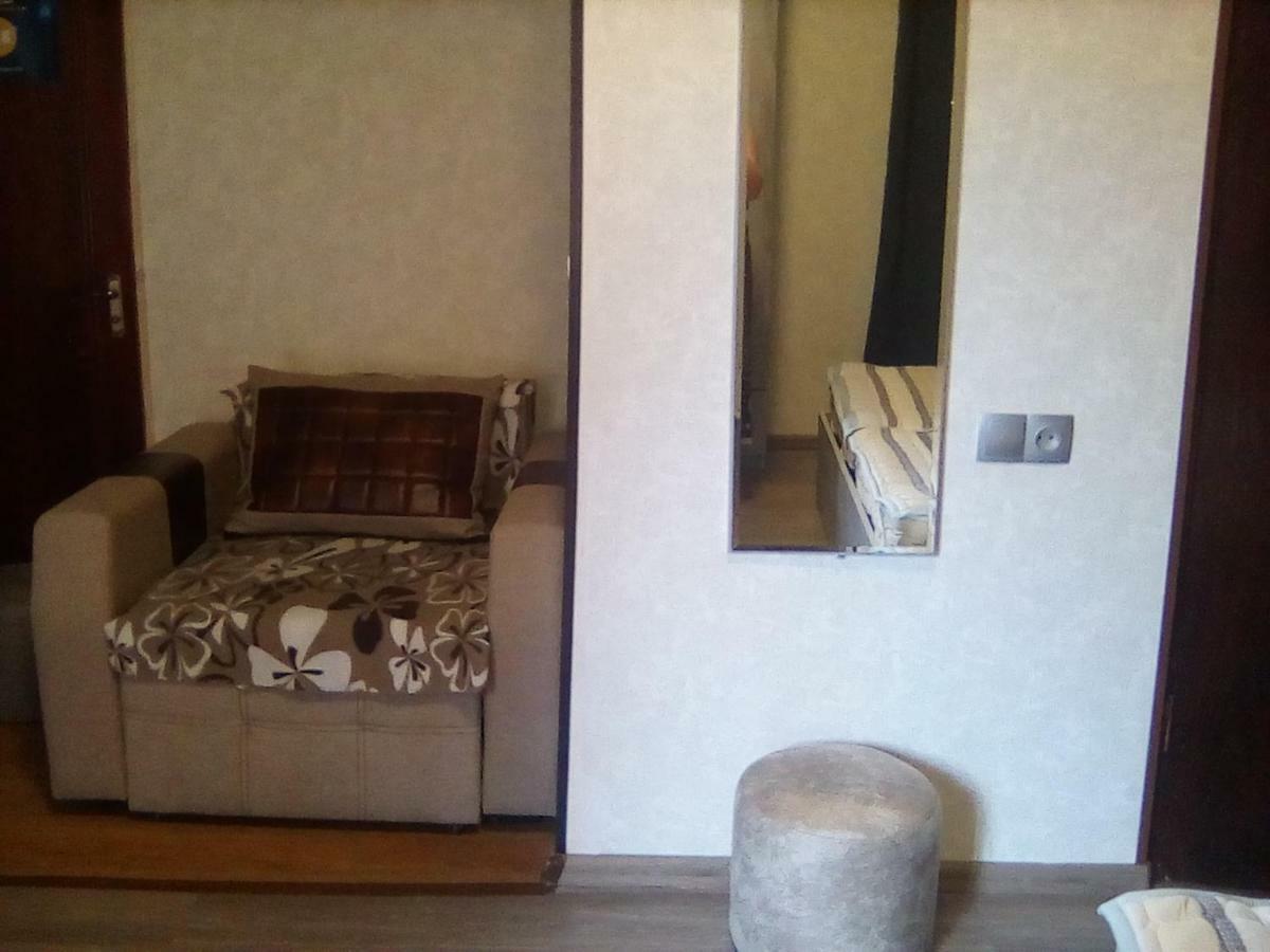 Guest House Uta Tiflis Dış mekan fotoğraf